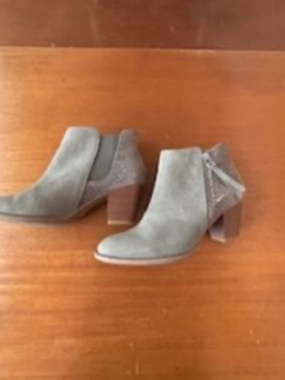 VIONIC BOOTIES - Picture 2 of 6